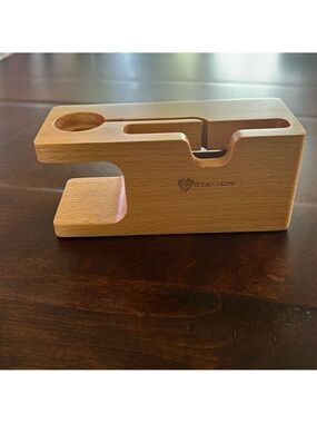 STALION Bamboo Apple Iphone Apple Watch Stand
